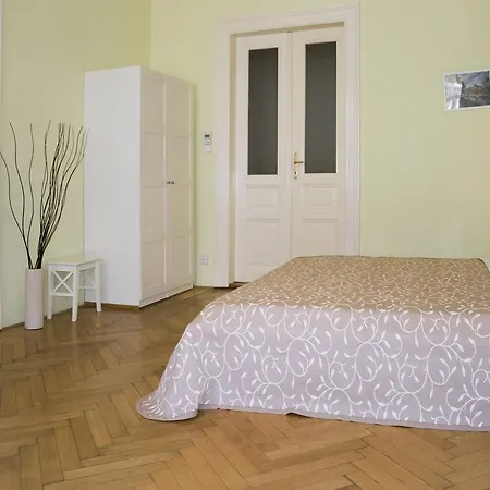 Modern Klimentska Prague