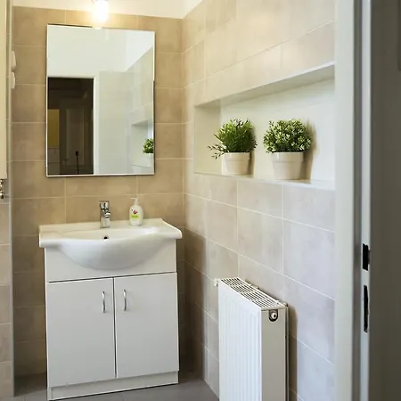 Апартаменты Modern Klimentska *